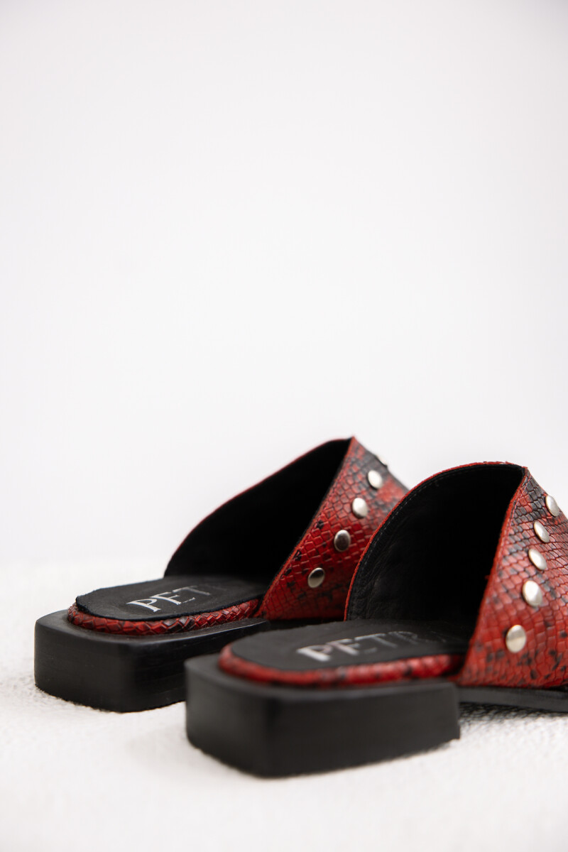 Chata Mule Snake Rojo