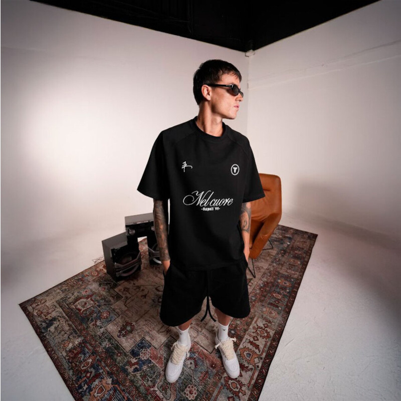 Remera de Hombre TIFFOSI Nel Cuore Nico Fonseca Negro - Blanco