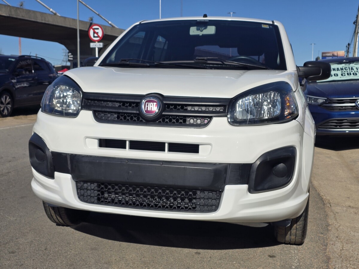 Fiat Uno Attractive 1.4 Extra Full | Permuta / Financia Fiat Uno Attractive 1.4 Extra Full | Permuta / Financia