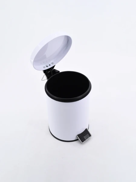 PAPELERA CON PEDAL BLANCO
