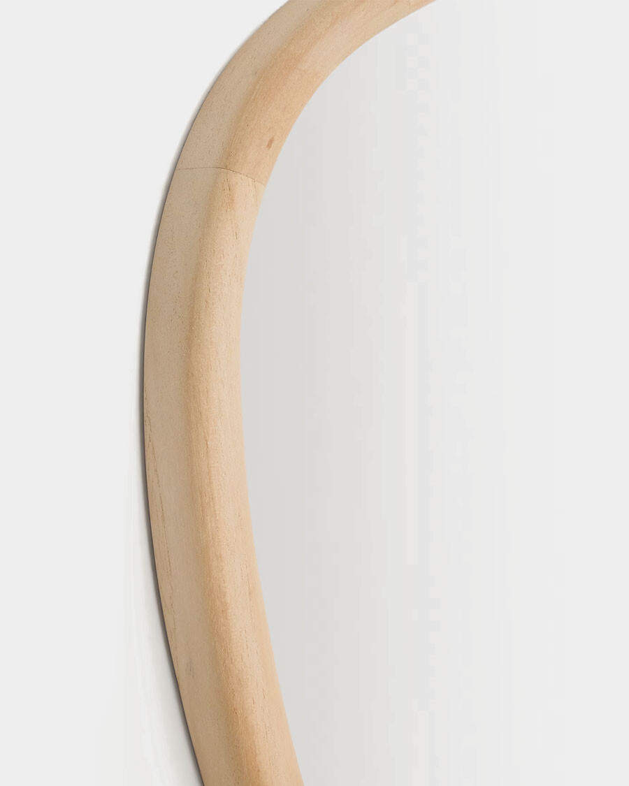 Espejo Alura de madera de teca FSC 100% 45,5 x 47 cm Espejo Alura de madera de teca FSC 100% 45,5 x 47 cm