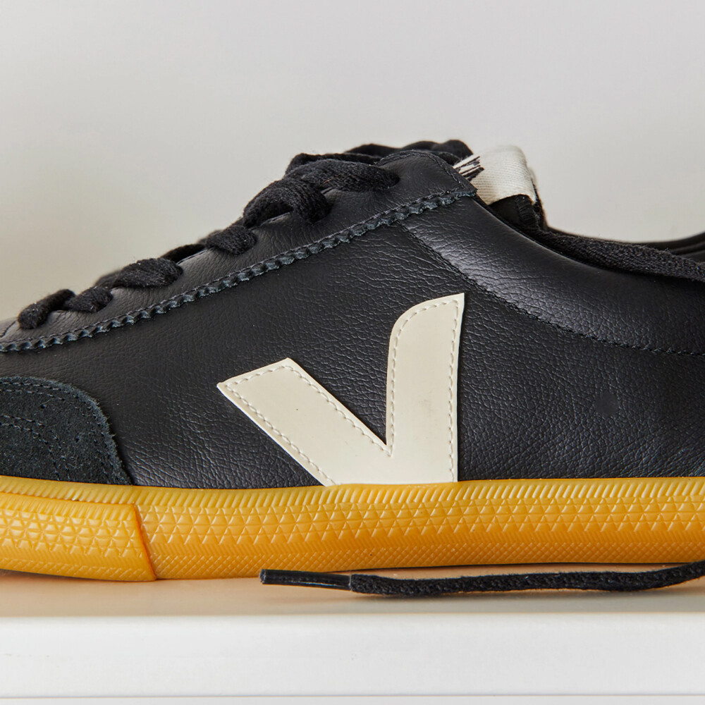 Zapatillas Veja Volley Mujer Negro