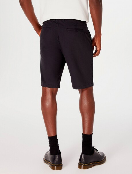 BERMUDA RECTA ESTILO CHINO EN LINO NEGRO