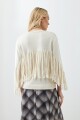 Sweater con flecos beige claro