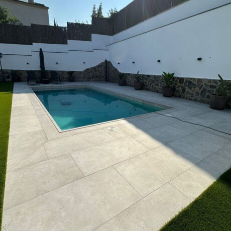 PORCELANATO URBAN CEMENTO ANTIDESLIZANTE GRIS RUSTICO 60X120 GAMAS DE GRIS