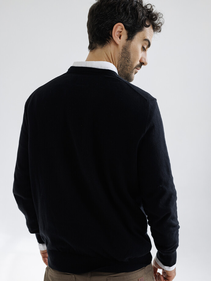 SWEATER TRAFUL 3.0 NEGRO