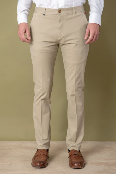 Pantalón gabardina slim Beige