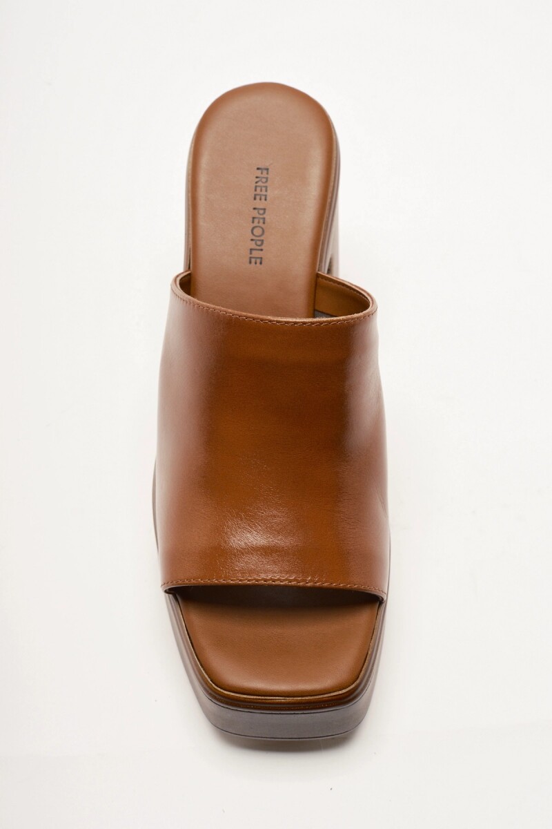 ZAPATO PLATAFORMA ZOE Natural