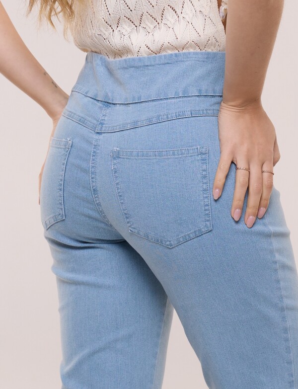 Capri Denim JEAN CLARO