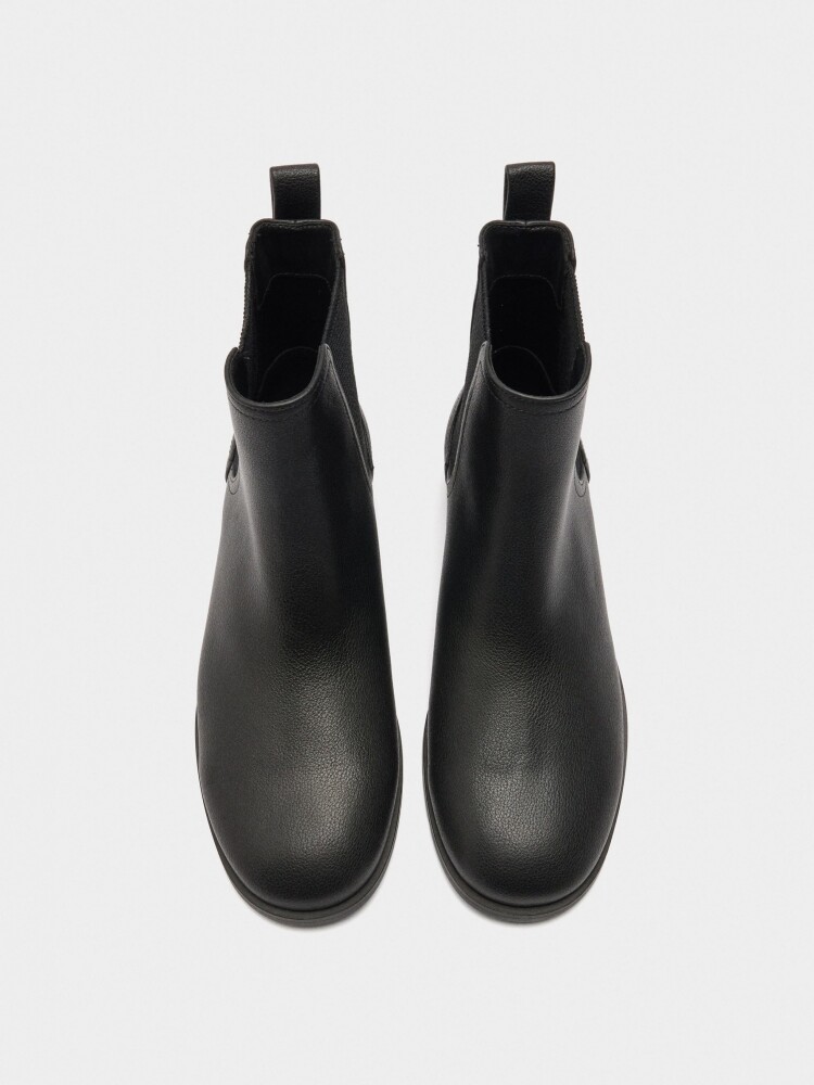 Botines Chelsea negro