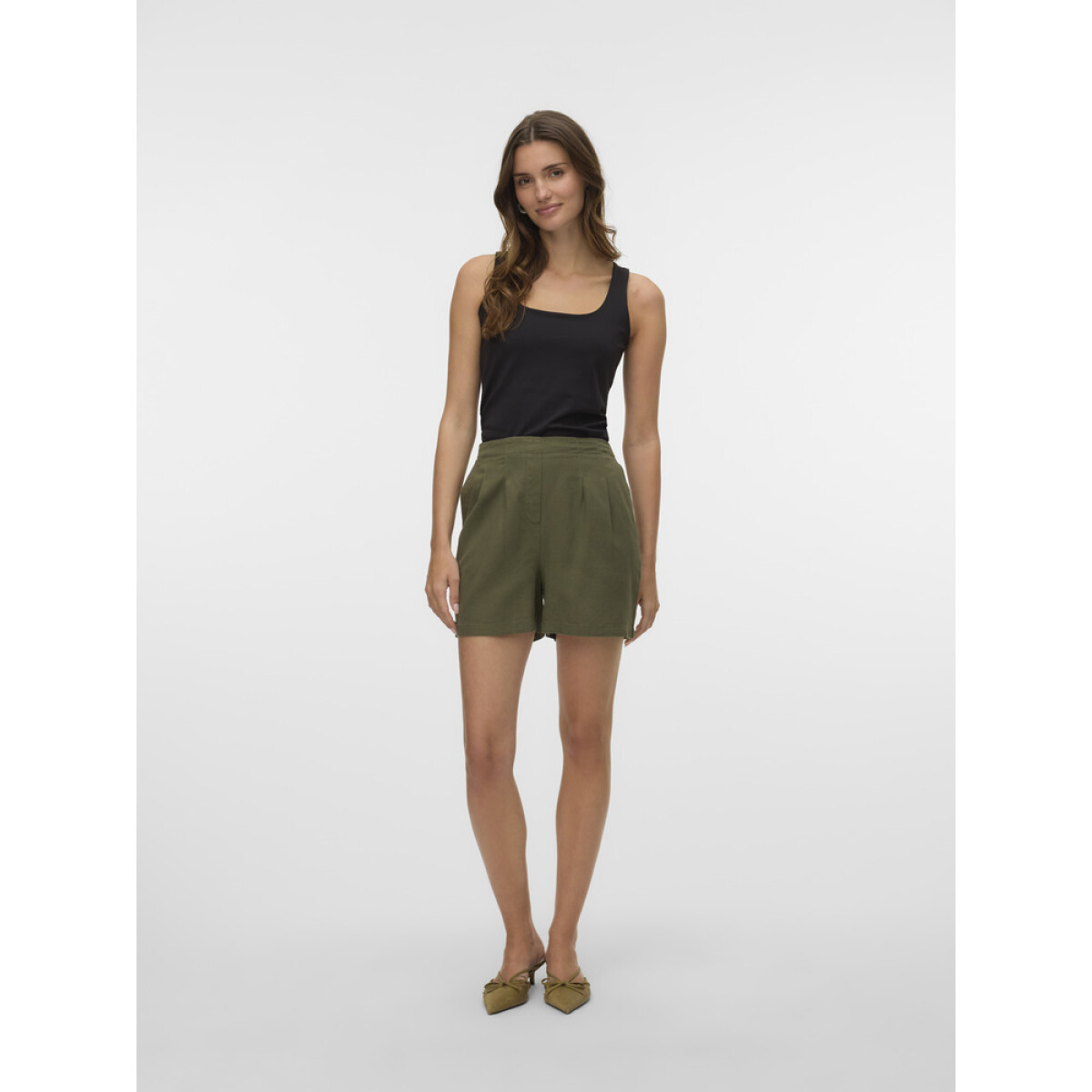 VMJESMILO HW SHORTS WVN GA NOOS - Kalamata 