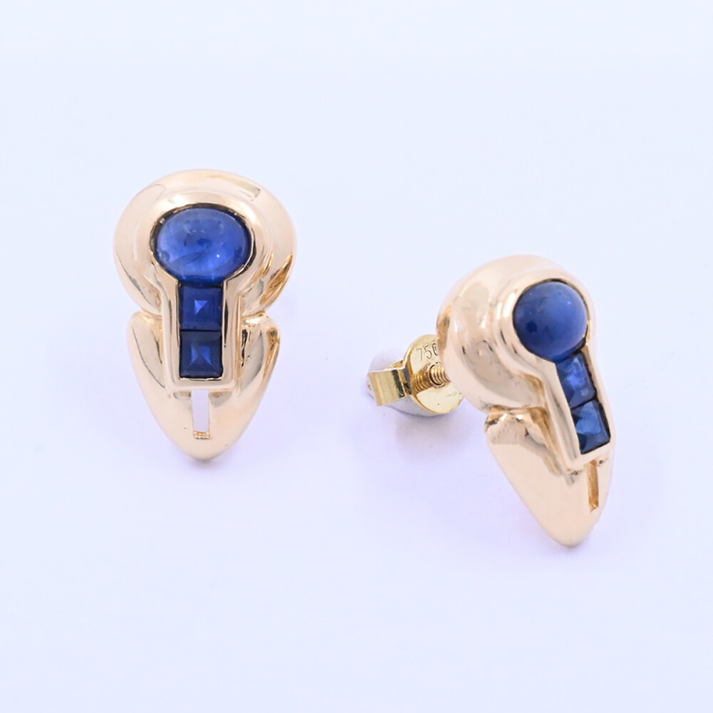 Caravanas oro 18k con zafiros azules cabujón y carré. Caravanas oro 18k con zafiros azules cabujón y carré.