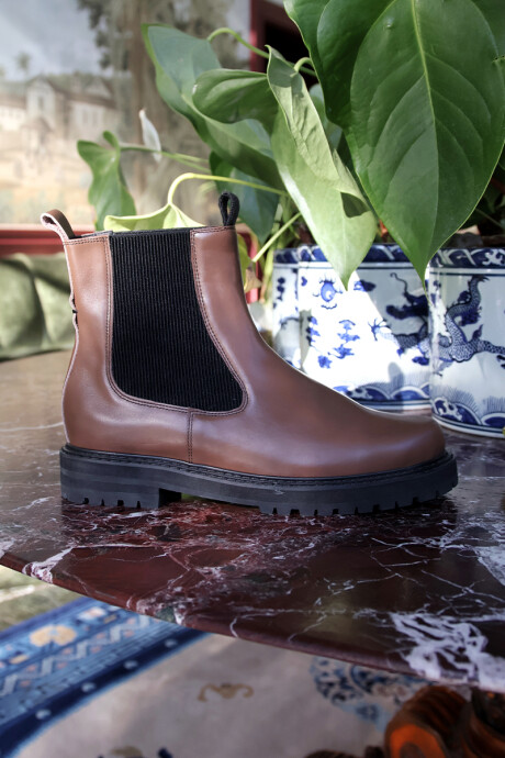 Bota Himalaya Chocolate