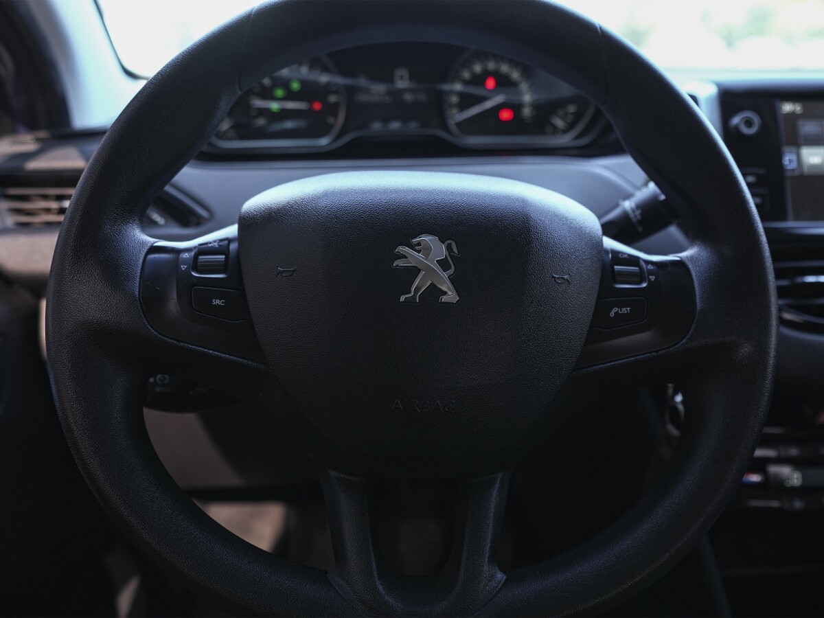 Peugeot 208 Active 1.2 Extra Full | Permuta / Financia Peugeot 208 Active 1.2 Extra Full | Permuta / Financia