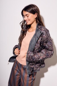 Campera Lavada Reversible Gris