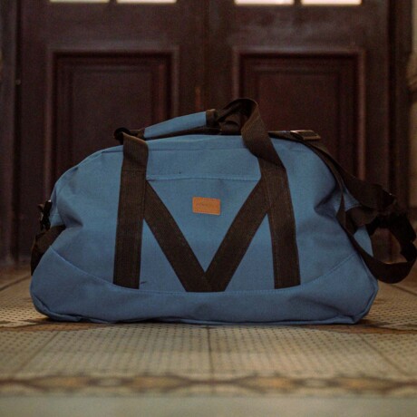 Bolso deportivo Lirio Azul