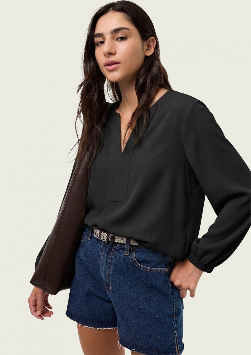 BLUSA DE MANGA TRES CUARTOS EN VISCOSA - NEGRO 