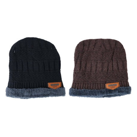 Gorro de lana forrado en piel Gorro de lana forrado en piel