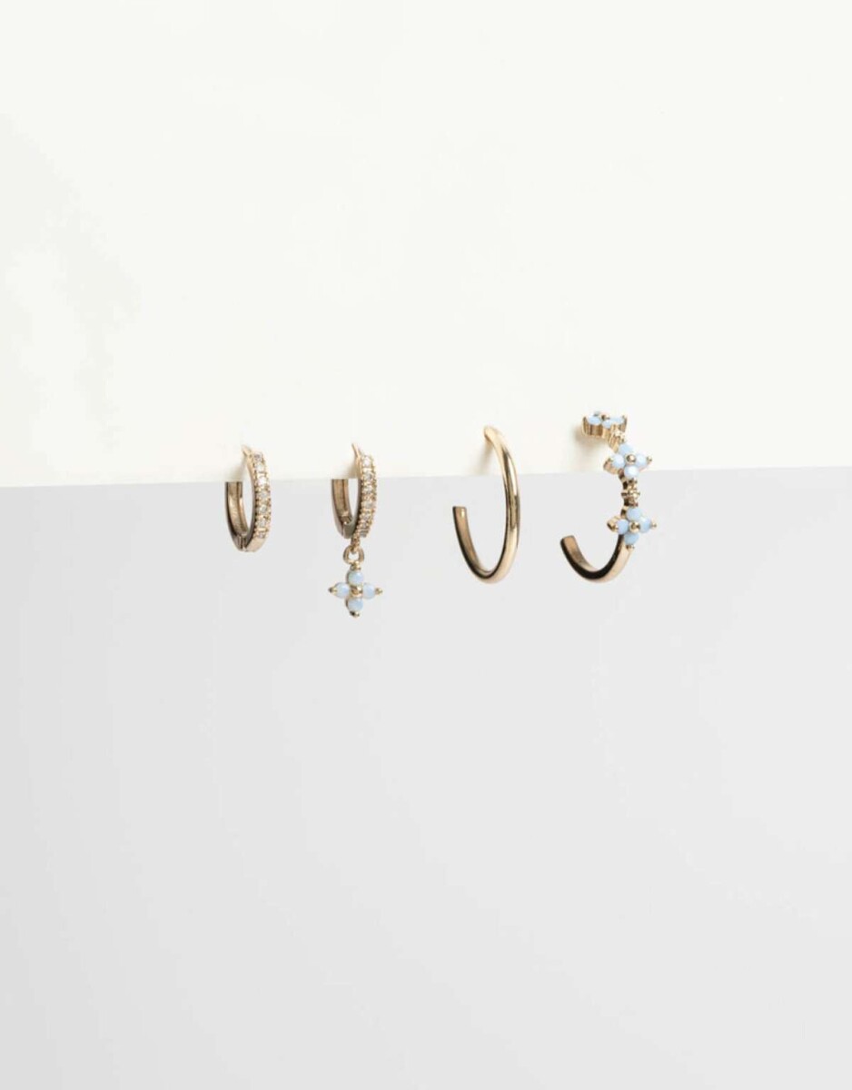 Set De Argollas Con Flores - Dorado 