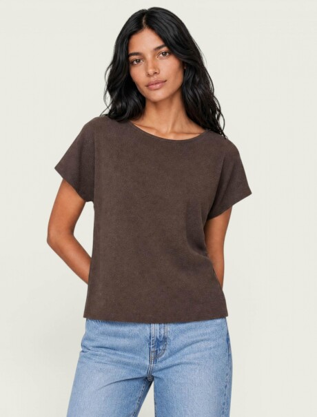 BLUSA LIGERA DE MANGA CORTA MARRÓN