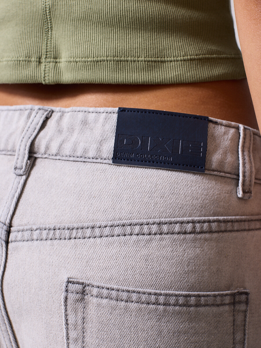 SHORT JEAN BLISA DIXIE Gris Claro