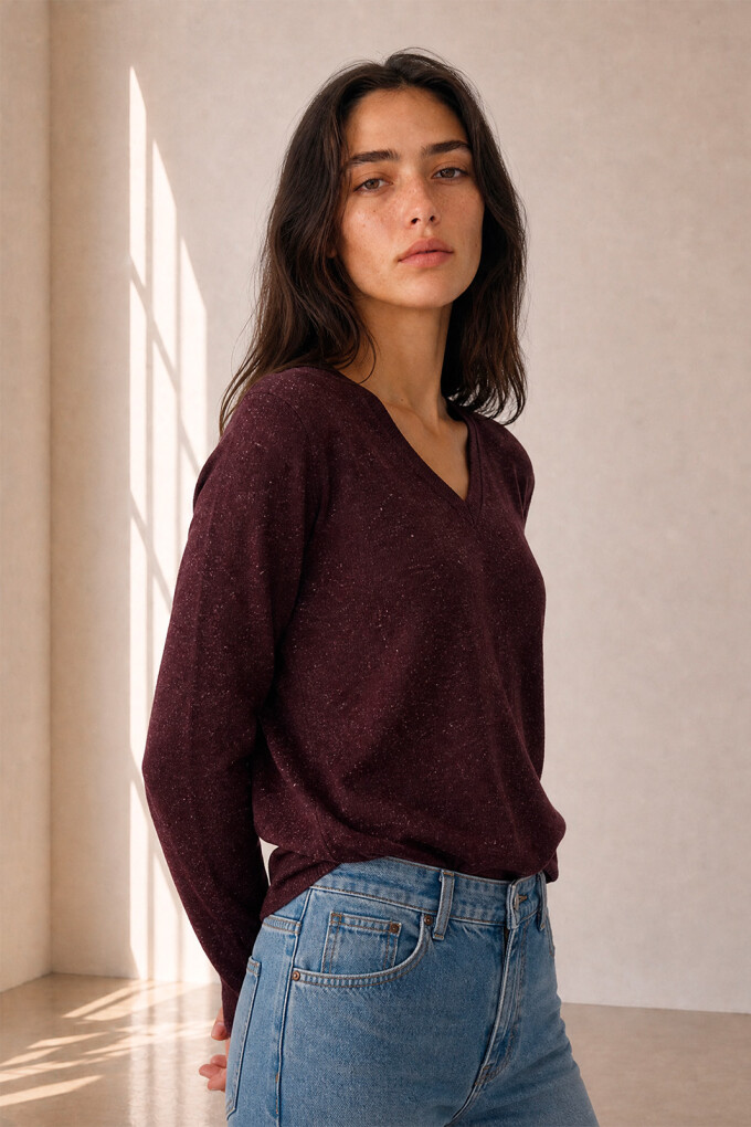 SWEATER V BOUTONE BURDEOS