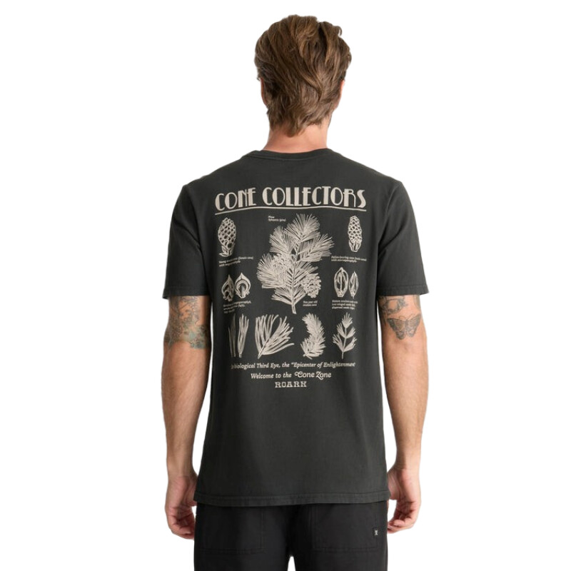 Remera Roark Cone Collectors - Negro Remera Roark Cone Collectors - Negro