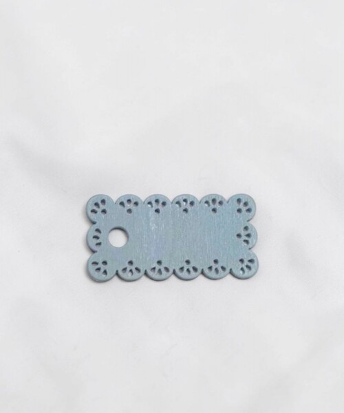 Tarjeta perforada 3x3 cm. - CELESTE Tarjeta perforada 3x3 cm. - CELESTE