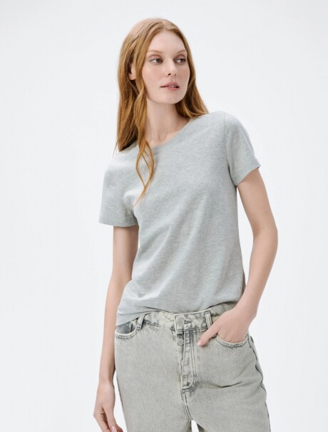 CAMISETA BÁSICA MANGA CORTA GRIS