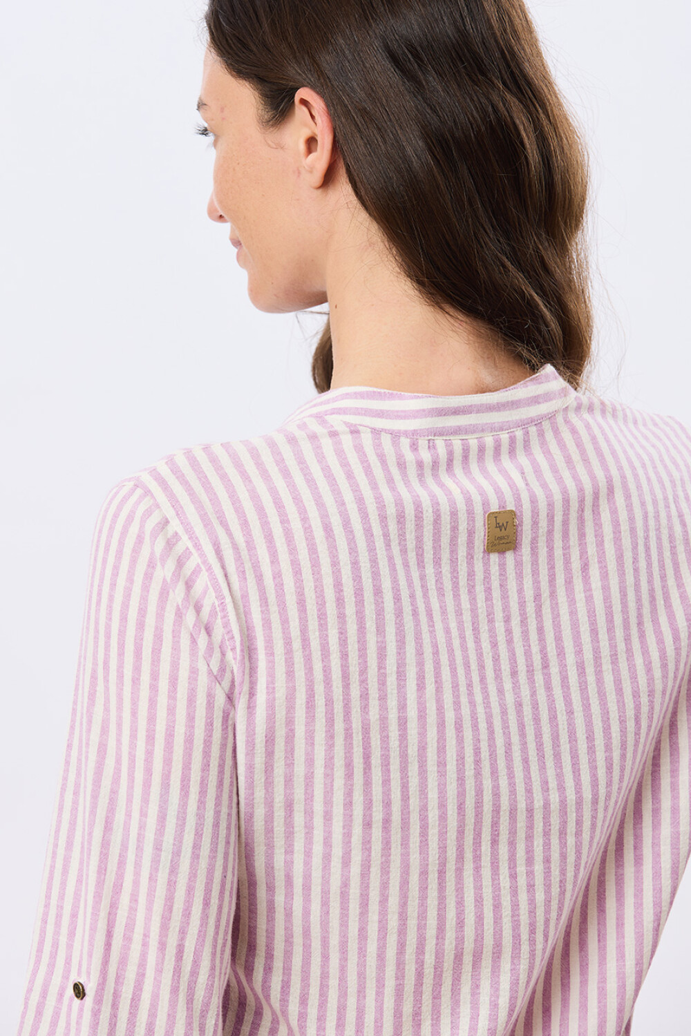 CAMISA DE LINO CUELLO MAO Lila Oscuro