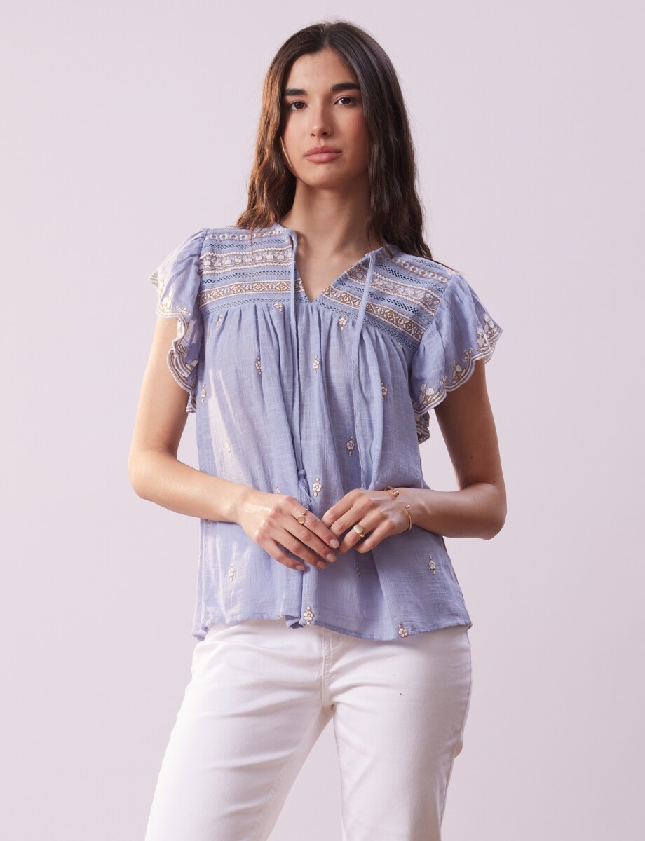 Blusa Bordada - Celeste 