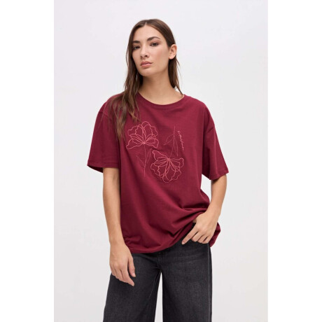 Remera Kiari Bordo