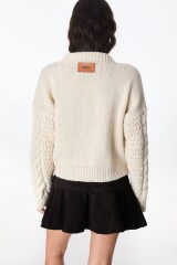 Sweater Leather Sakura Crudo