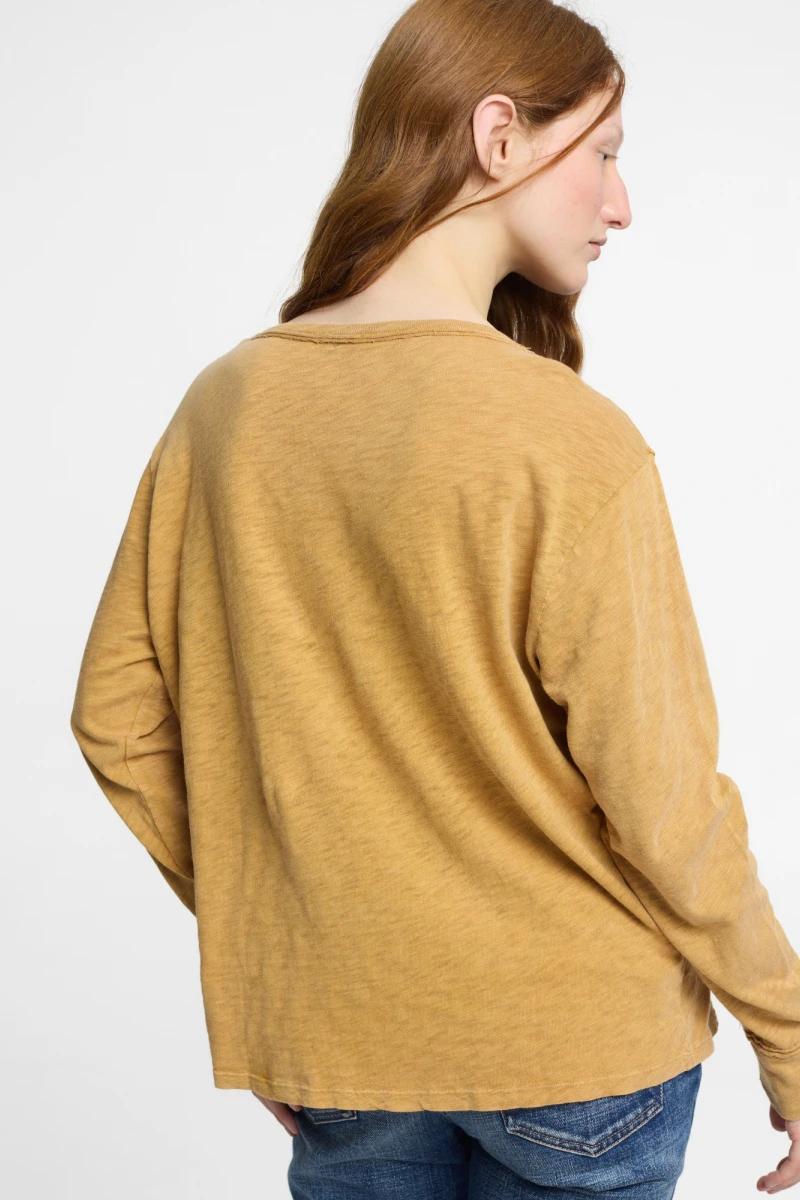 REMERA Ocre
