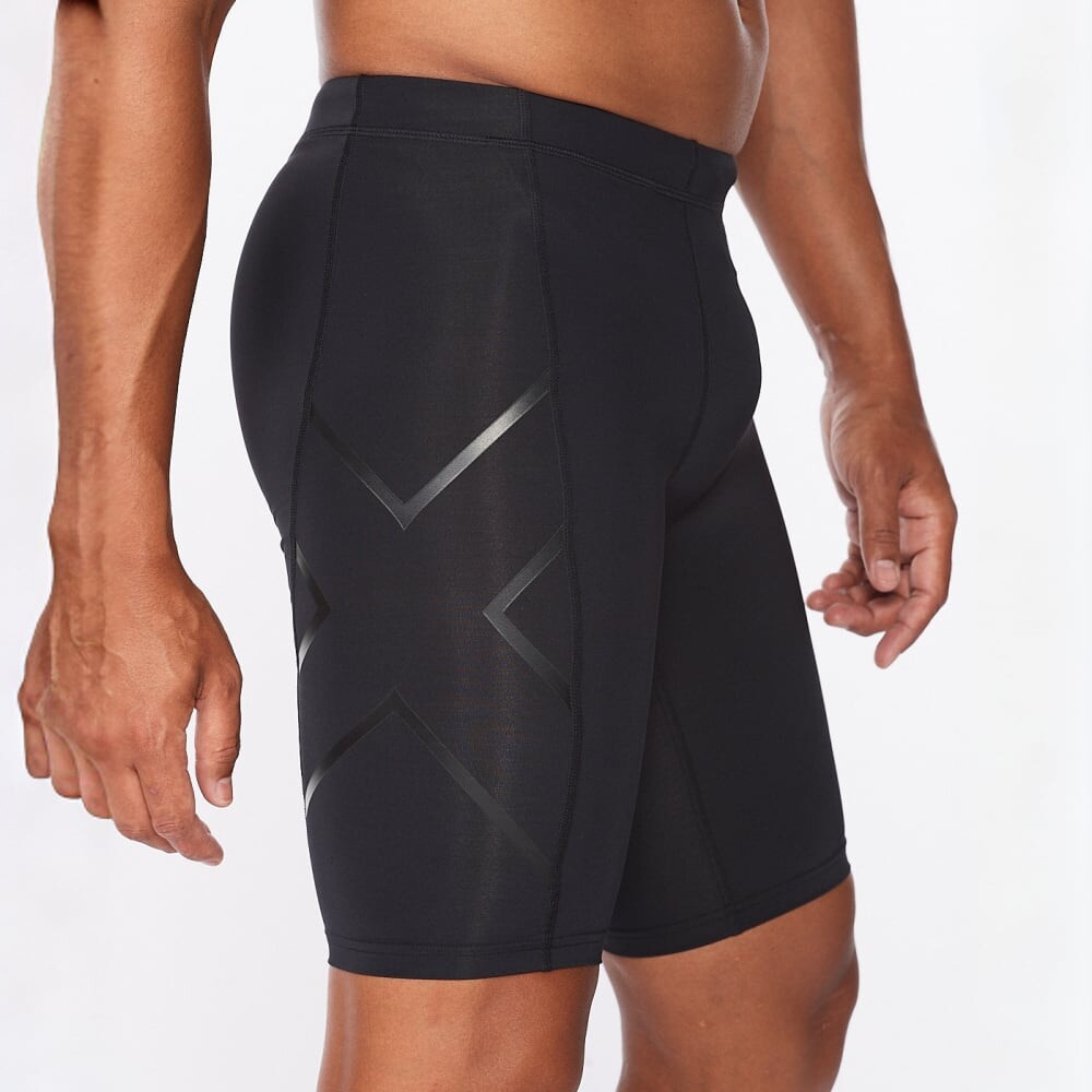 Short Training Core Compression Hombre Black/nero