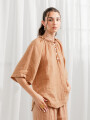 Blusa Leontina Camel