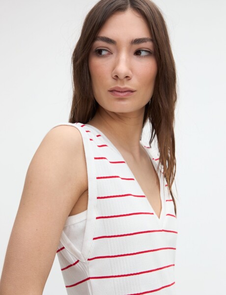 Musculosa Marisa Rojo