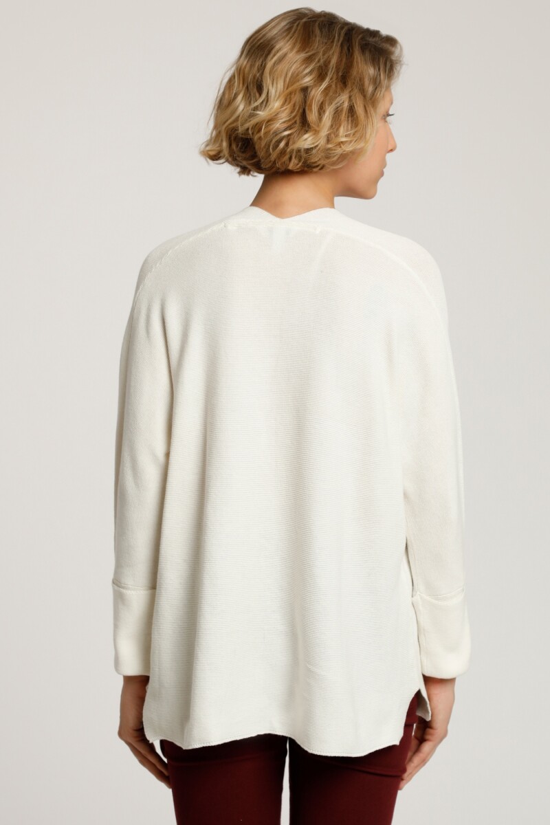 Sweater oversize escote V blanco