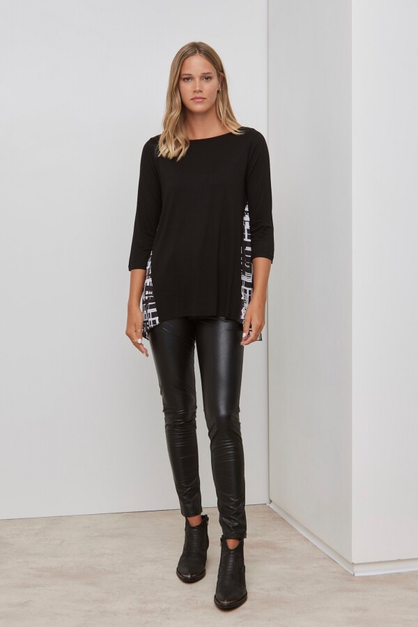 Remera Printed NEGRO/BLANCO