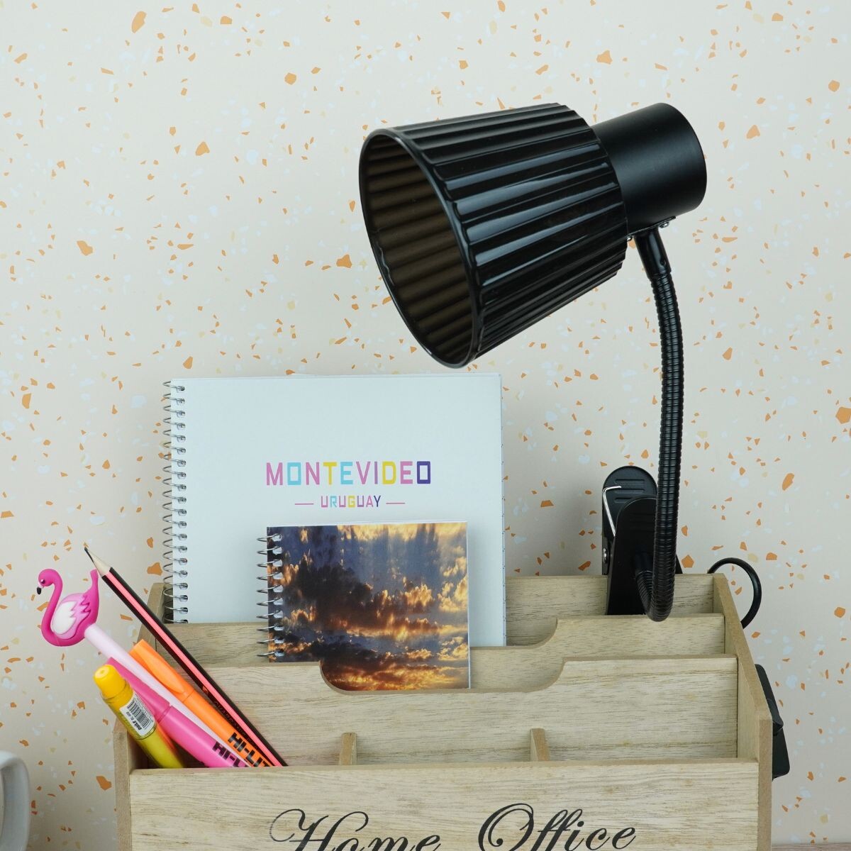 Lámpara de escritorio con clip 