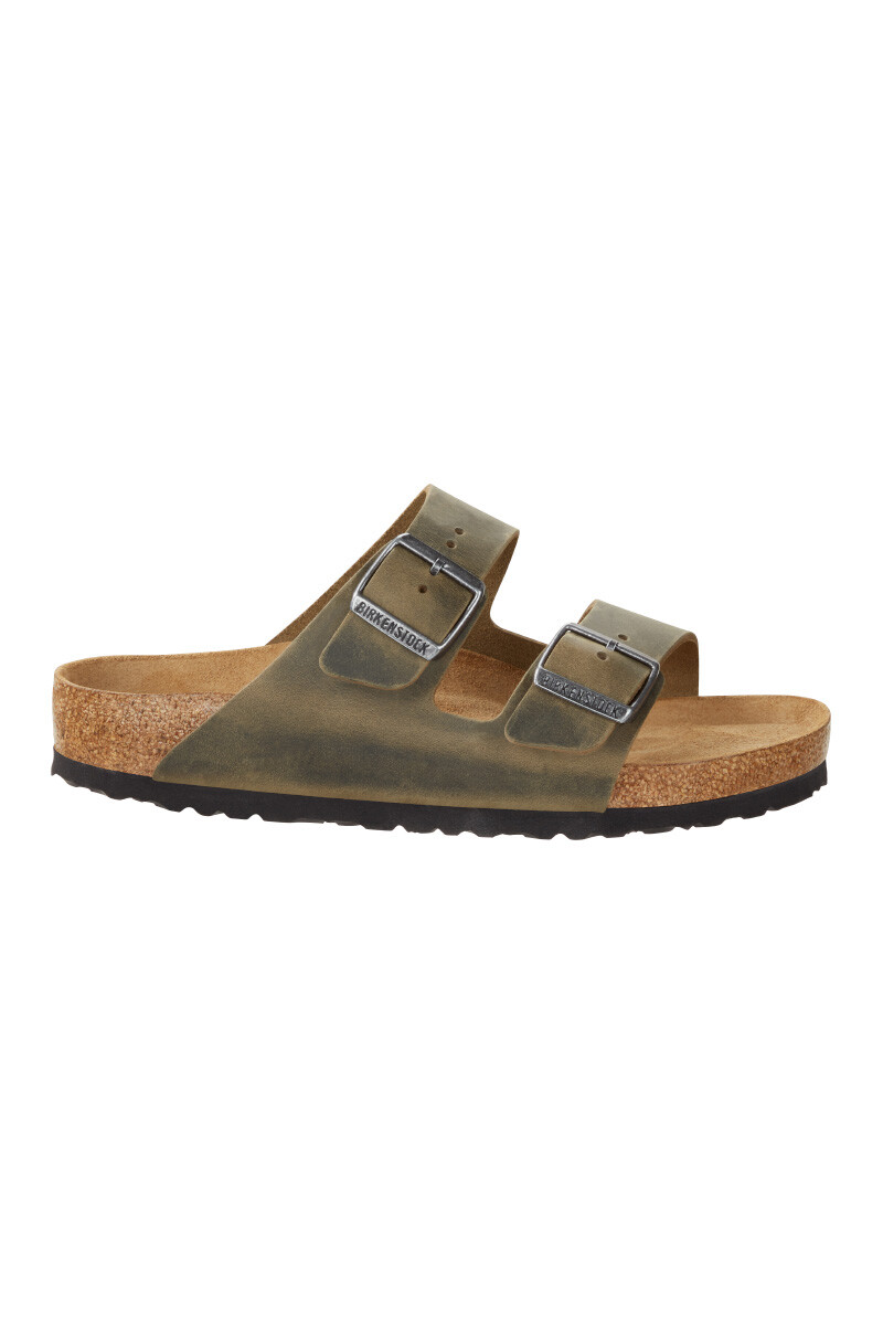 Sandalia Arizona Soft Footbed - Oiled Leather - Regular Khaki