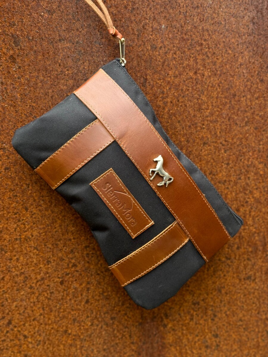 Sobre Cartuchera Mustang - Negro 