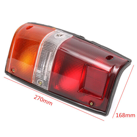 FAROL TOYOTA HILUX 84-87 DER.6 TORNILLOS VIEJO - FAROL TOYOTA HILUX 84-87 DER.6 TORNILLOS VIEJO -