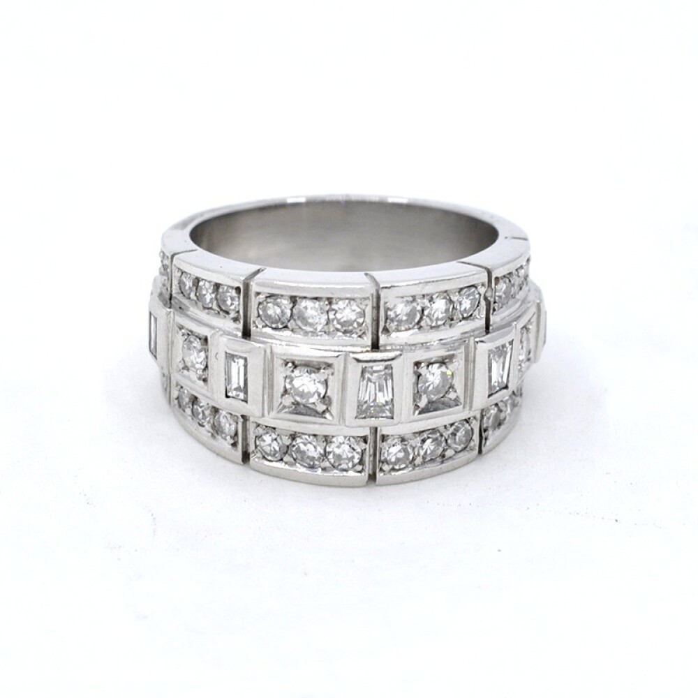 Anillo Platino Y Brillantes Redondos Y Baguette Anillo Platino Y Brillantes Redondos Y Baguette