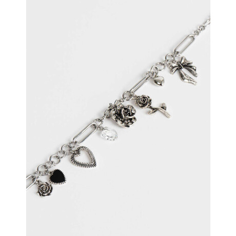 Collares Cortos Multi dijes Plateado