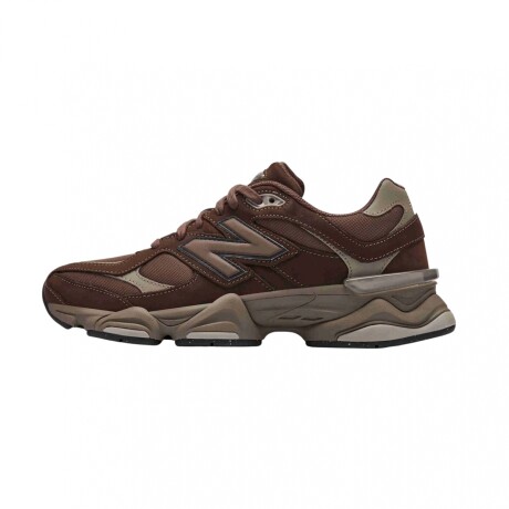 Championes New Balance 9060 Brown