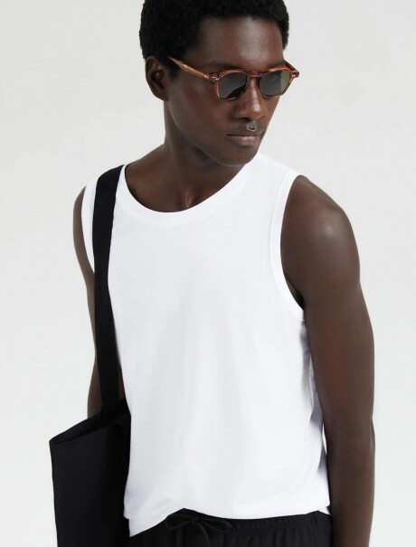 MUSCULOSA BÁSICA MASCULINA BLANCO