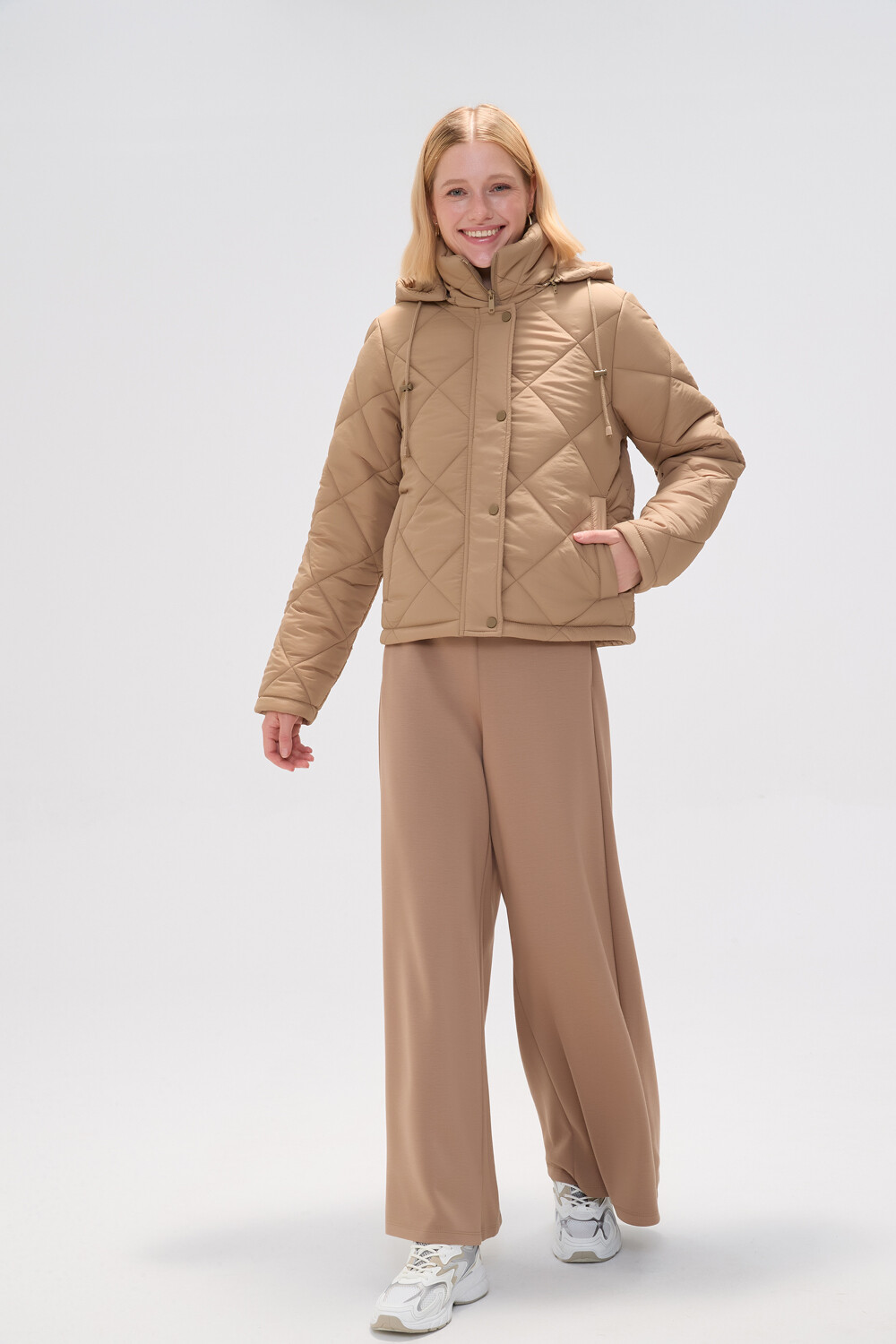 Campera Pernas Beige