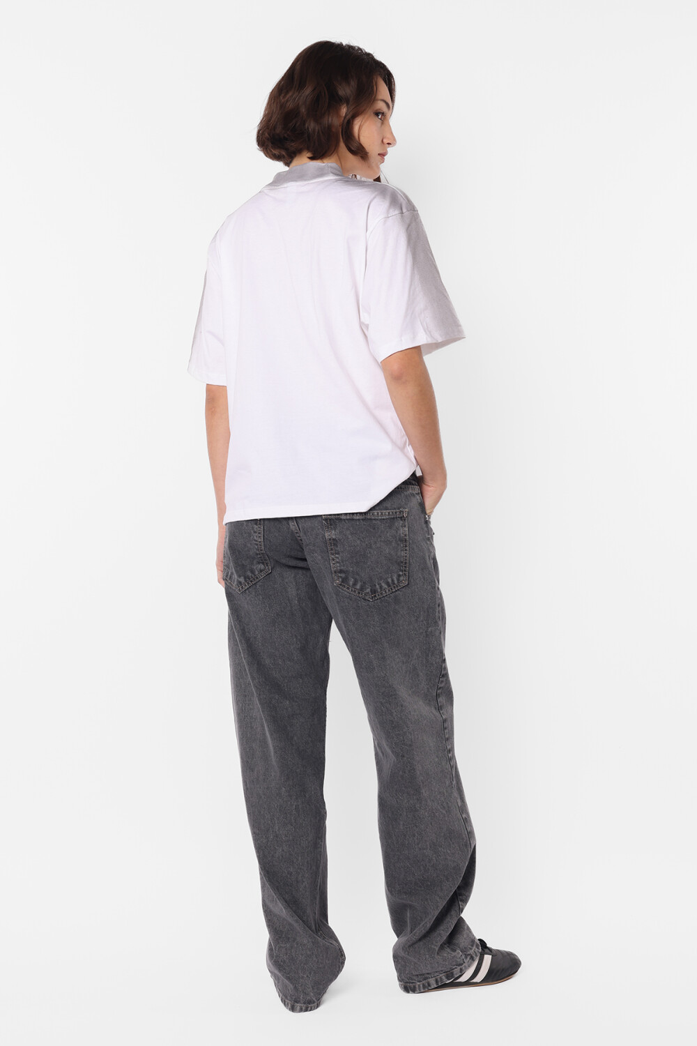 Remera Damaged Gris