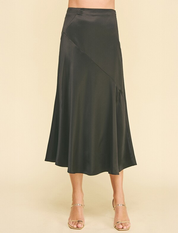 Falda Maxi Saten NEGRO